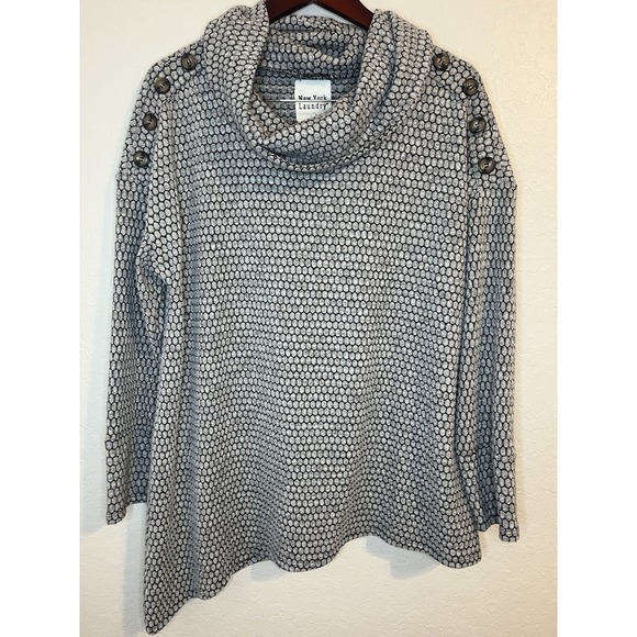 Women's New York Laundry Assemetrical Cowl Neck Sweater, Black/Grey, Size Large - Picture 1 of 8